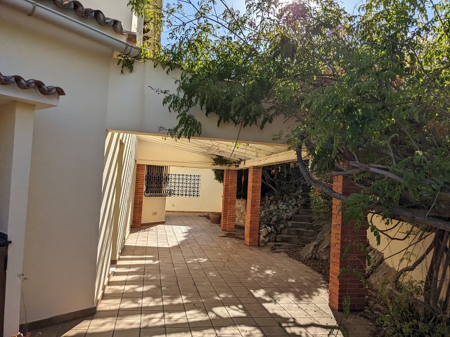 PXL 20230831 080345564