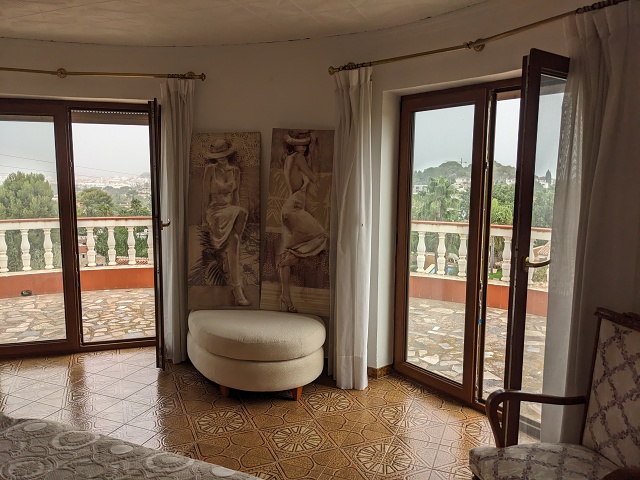 PXL 20230904 083015696