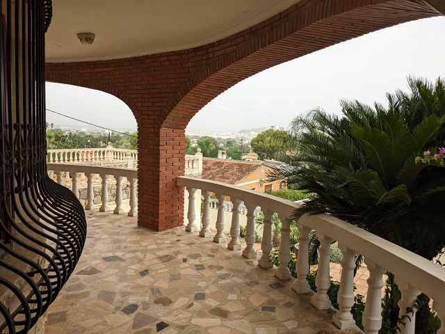 PXL 20230904 085207953